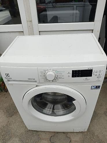 Paltaryuyan maşın Electrolux, 5 kq, Avtomat, Qurutmasız