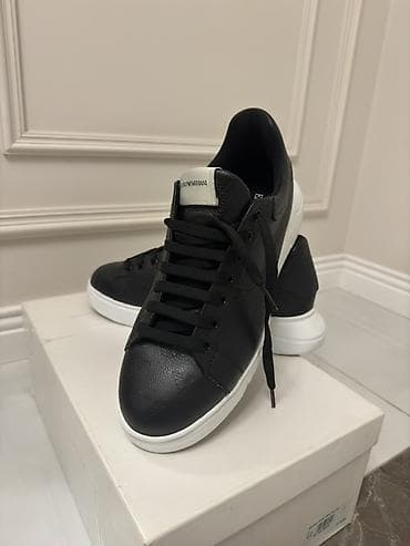 Giorgio Armani kişi krossovkaları Yenidir!!! 345 USD alinib! - Rəng — 1