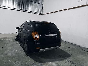 chevrolet oluxanasi: Chevrolet Captiva: 3.2 l | 2008 il 100000 km Krossover — 1