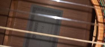 Гитары: Klassik akustik gitara orijinal yamaha c 40 - Korpus: tam ölçülü — 4