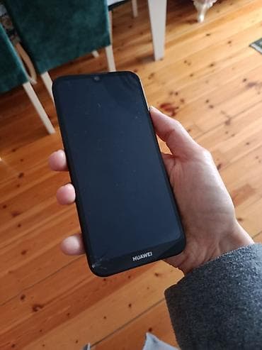 samsung galaxy young: Huawei Y5, цвет - Черный — 1