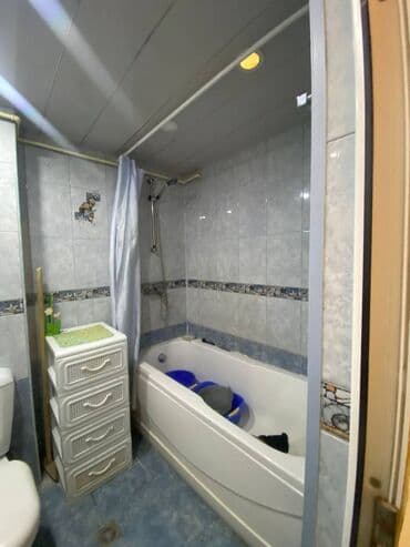 ucuz bina evləri: Yasamal rayonu (77 dayanacağın sonu) yeni tikili 22 mertebeli binanın — 16