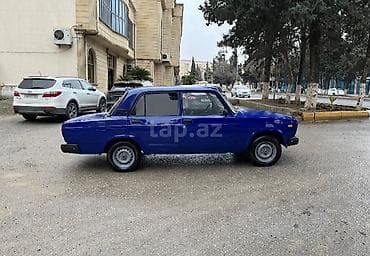 hyundai elantra qapi: Kredit ilkin odeniw 1500 azn 14 ay 320 azn qalib. mawinin ustune 1100 — 1