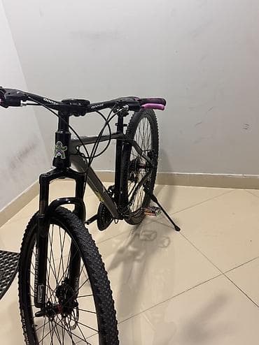 velosiped kaska: İşlənmiş Şəhər velosipedi 29", sürətlərin sayı: 21, Ödənişli çatdırılma, Ünvandan götürmə — 3