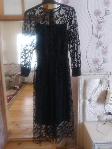 Zərif ziyafət geyimləri dəsti. - Qara şifon üstlükli midi don: şəffaf — 4