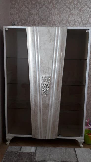 ikinci əl paltar şkafı: Serevant tepteze hec bir problemi yoxdur yeni eve kocduyumuz ucun — 1