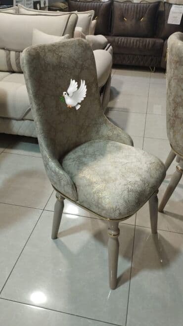 stul işlənmiş: Stul yeni rəng seçimi var — 1