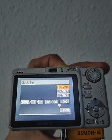 Fotokameralar: Çox əla vəziyyətdə fotoaparatdır,bataryası yoxdur sadəcə,alan adamın — 2