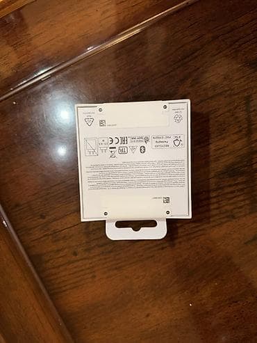 Kompüter və noutbuk aksesuarları: Samsung Galaxy Buds4 – simsiz qulaqlıq Xüsusiyyətlər: - Aktiv — 4