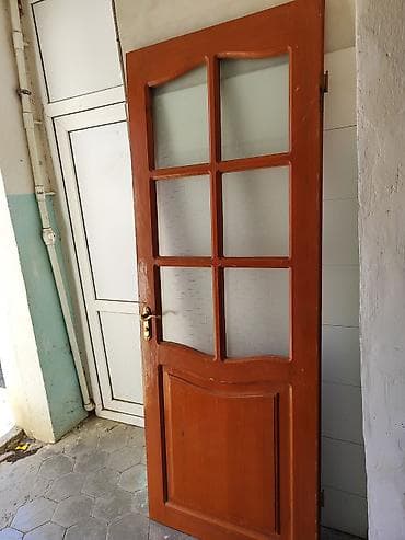 Перила: Taxta iç qapılar – şüşəli klassik model - Material: massiv taxta — 4