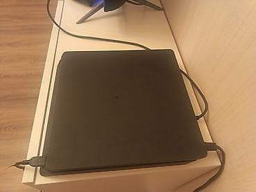playstatio: Sony PlayStation 4 Slim oyun konsolu Xüsusiyyətlər və komplekt: - — 3