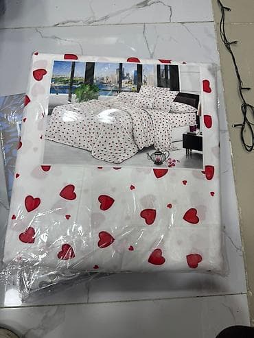 urek sekilleri instagram: Yataq üçün rəng - Qırmızı Yataq örtüyü — 5