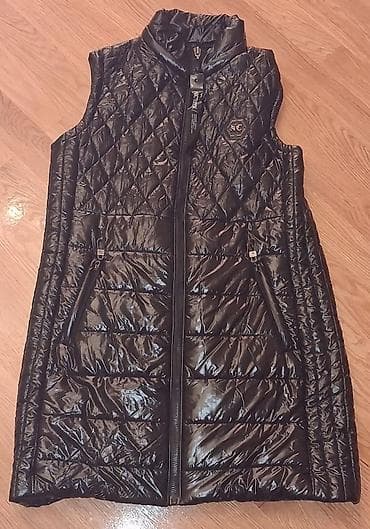 Qadın üçün uzun, qara rəngli quilt (romboşəkilli) tikişli yelek