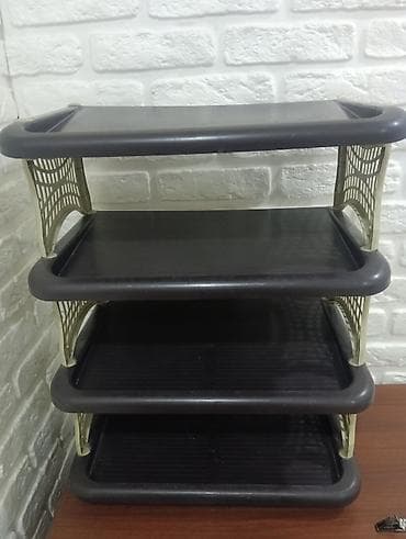 kitab refi: Ayaqqabı rəfi, Düz — 1