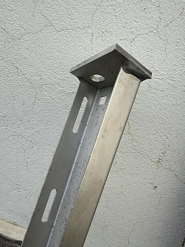 kronşteyn: Paslanmayan poladdan (inox) tənzimlənən montaj konsolu - Material — 2