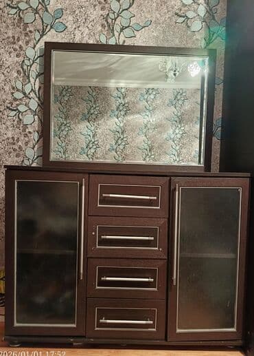 Divan və masa dəstləri: İkinəfərlik çarpayı — 3