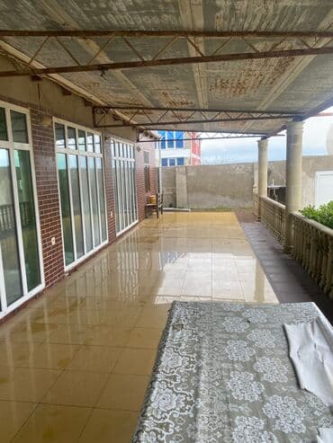 6 mkr: 120 kv. m, 3 otaqlı, Kombi, Qaz, İşıq — 20