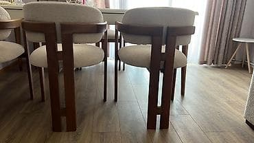 Açılmayan, Dördbucaq masa, 6 stul — 3