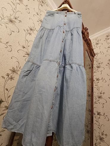 cool paltarlar: Cins Xs ölçu ve S boz yeni etek 8 man. qara ve boz mektebli 4 man — 3