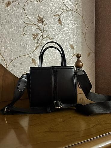 Kişi ayaqqabıları: ZARA-dan alinib. Az istifade olunub. 2 cur remeni var. Ela — 1