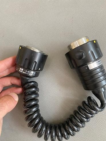 Olympus MH-976 modelinə aid olan bu spiral kabel iki ucunda
