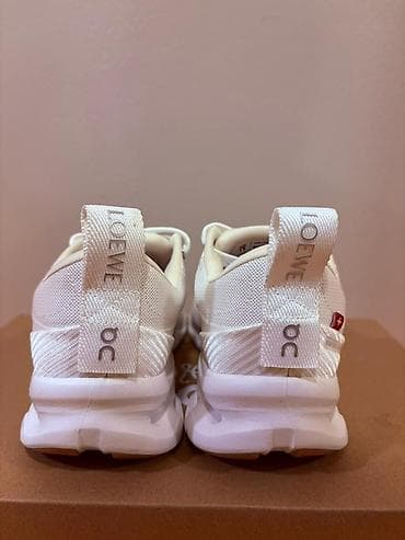 krasovkalar: LOEWE x On Cloudtilt 2.0 qadın krossovkası - Model: Cloudtilt 2.0 - — 4