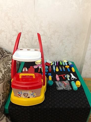 Игрушки: Uşaq üçün həkim temalı oyun dəsti - Rəngarəng plastik həkim alətləri — 7