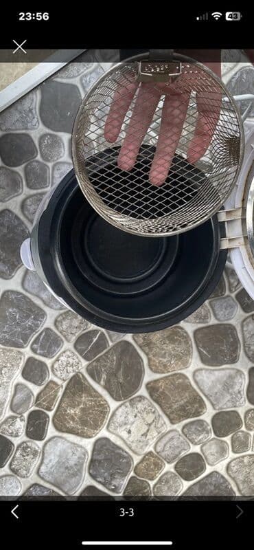 Alfa Romeo: Ağ və boz rənglərdə olan bu yığcam fritöz mətbəxlər üçün praktiki bir — 3