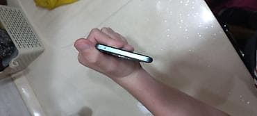 nokia 5 1 plus: Smartfon – nazik korpus, kənarlarda düymələr və USB‑C girişli model - — 3