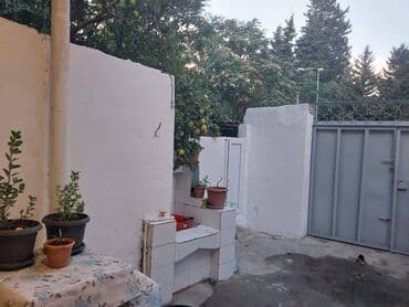 bina az musfiq qesebesi kohne tikili: Nəsimi metrosunun yaxınlığında 5 mertebeli binanın 1-ci mərtəbəsində — 5