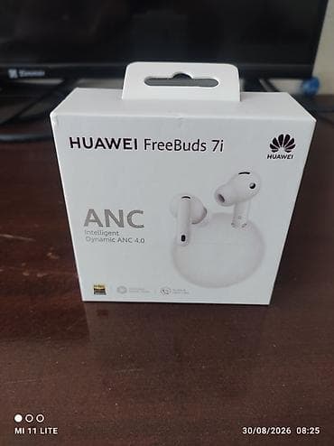 Huawei FreeBuds 7i – ağıllı aktiv səs-küyün ləğvi (Intelligent Dynamic — 1