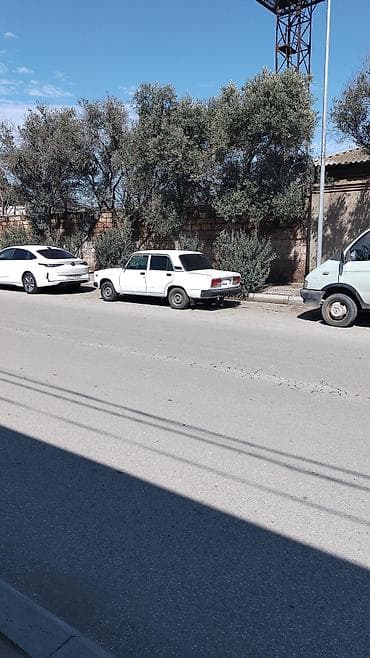 lada priora 2015: VAZ (LADA) 2107: 1.5 l | 1995 il Sedan — 5