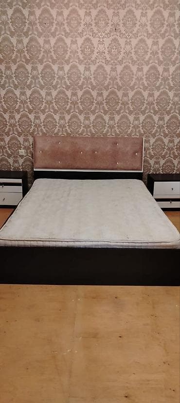 stol ikinci el: Yataq ve qonaq desti birge 700 azn
🏡Ramani
⚡️⚡️lale 2 kod 57 — 4