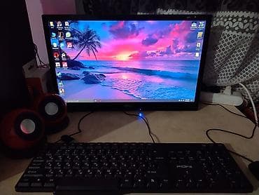 usb aux: RGB işıqlanmaya malik stolüstü kompüter komplekti. Yanlız real — 1