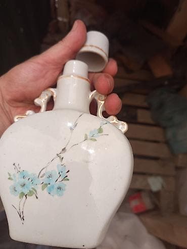 Bir vaza, Farfor — 3