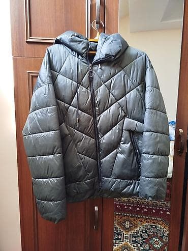 Qadınlar üçün qışlıq puffer kürkə tipli qısa gödəkcə - Rəng: tünd boz