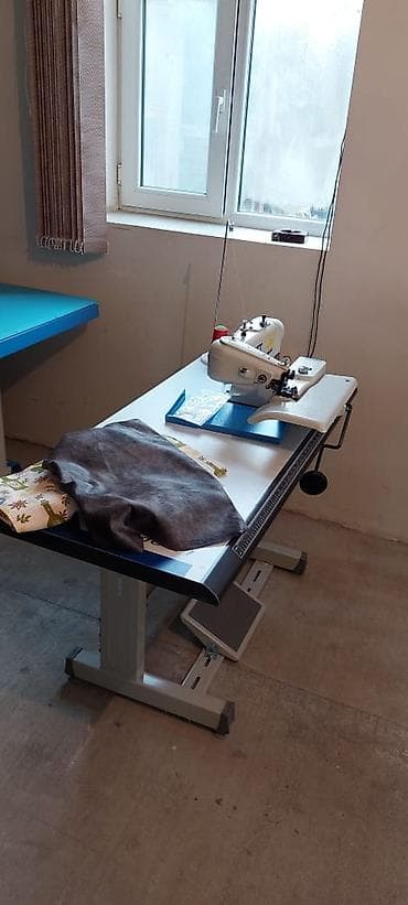 Peşəkar geyim istehsalı üçün sənaye overlok tikiş maşını - Tip lalafo.az -da Peşəkar geyim istehsalı üçün sənaye overlok tikiş maşını - Tip