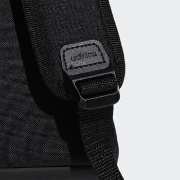 qarabağ vs galatasaray: Adidas orijinal çanta. Bir neçe defe islenib. Adidasın resmi — 6