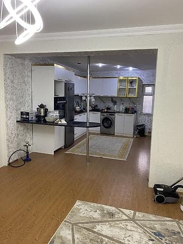 sumqayitda ev satisi: Salam ev suraxani rayon bulbule qesebesi dedir kamsamol dairesinden — 1