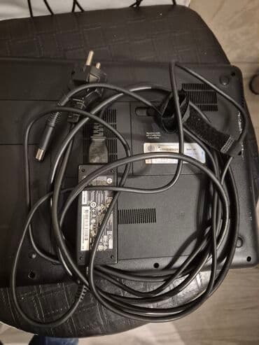 Samsung: HP noutbuk - Model xətti: HP Pavilion/Compaq seriyasına bənzər 15.6" — 6