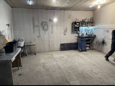 qarayev obyekt: Rəngsaz usta üçün boks icarəyə verilir. Gedish gelish olan yerdir — 1