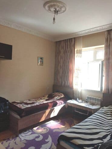 8 noyabr: Hövsan qəs. 3 otaqlı, 100 kv. m, Kredit yoxdur, Orta təmir — 6