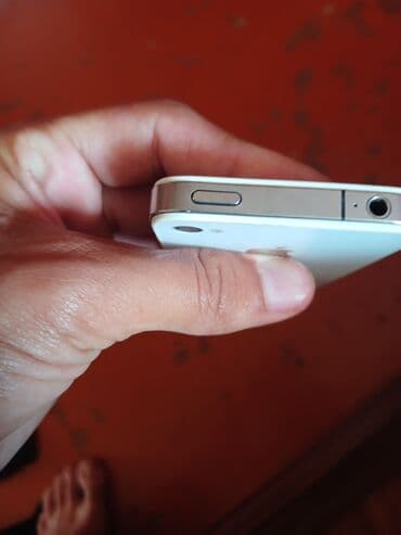 manitor alışı: IPhone 4, < 16 ГБ, Белый — 5