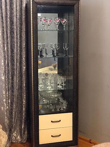 ref: Şüşəli dolab vitrini, İşlənmiş — 3