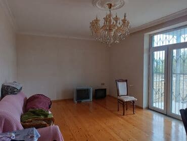 ələt qəsəbəsi: Satılır: geniş və işıqlı mənzil interyeri otag sayı 6tıdır,2 — 7