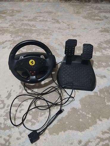 Thrustmaster Ferrari Racing Wheel + Pedal Set 180 derece dönür - — 3
