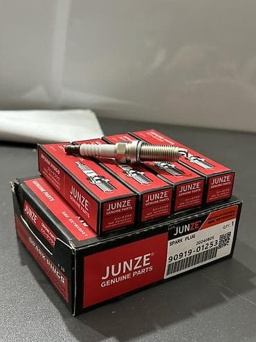 Toyota Prius 30 gövdə alışdırma şamı (sveça) lalafo.az -da Toyota Prius 30 gövdə alışdırma şamı (sveça)