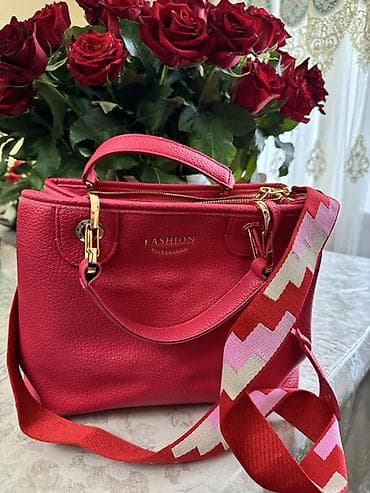 Наручные часы: Сумка с короткой ручкой — 1