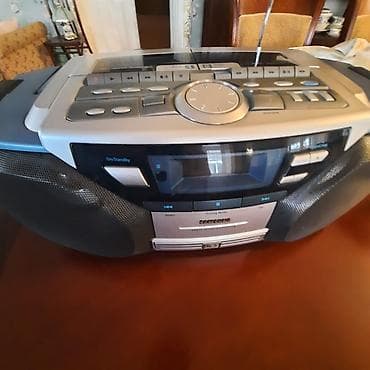 плеер самсунг: Samsung portativ musiqi mərkəzi/boombox - CD pleyer: üst paneldə — 1