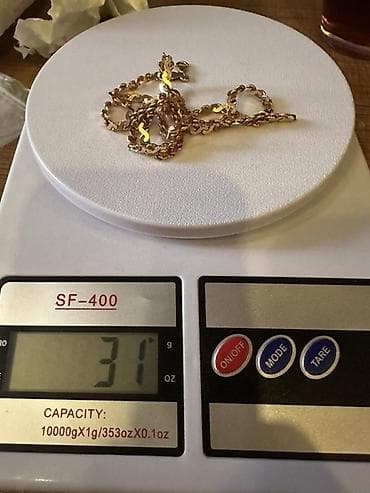 qizil problari: Boyunbağı, Sarı qızıl, 583 Əyar, 31 g — 2